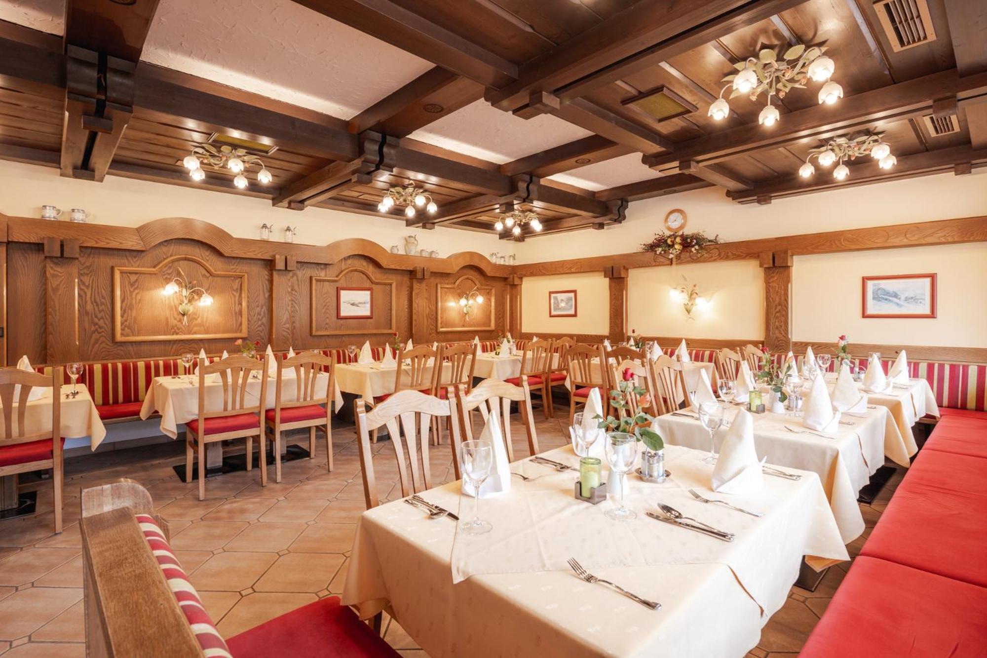 סנט מיכאל אים לונגאו Landhotel Stofflerwirt מראה חיצוני תמונה