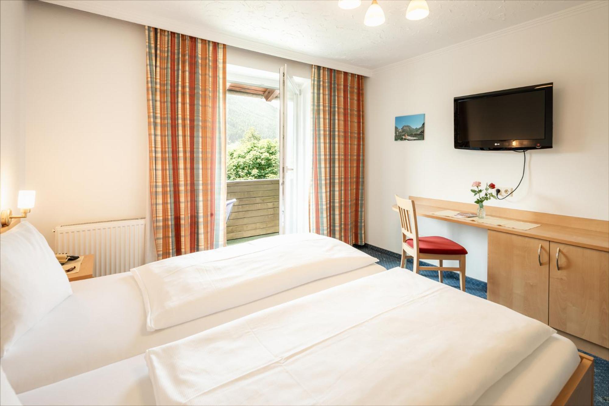 סנט מיכאל אים לונגאו Landhotel Stofflerwirt מראה חיצוני תמונה