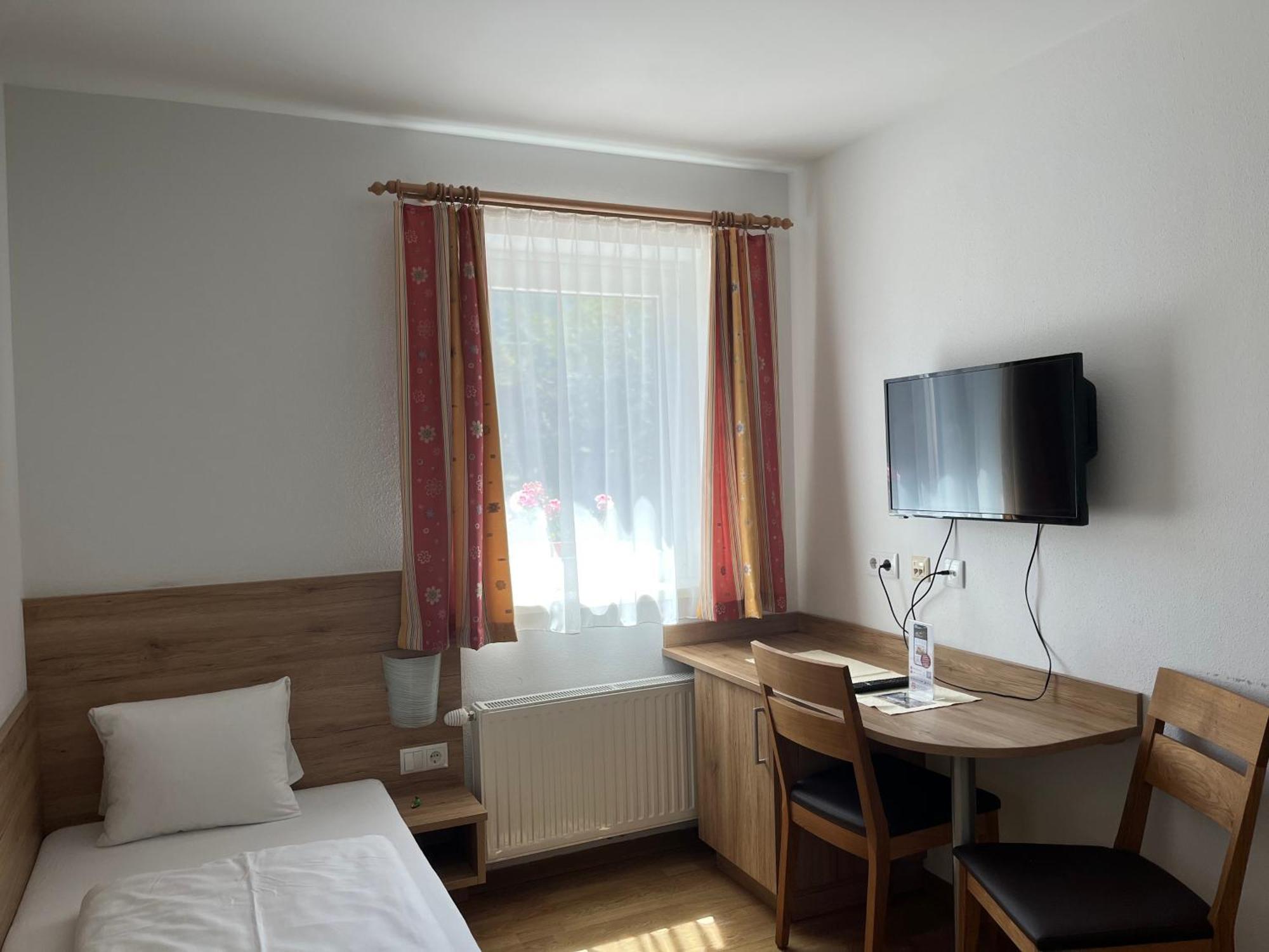 סנט מיכאל אים לונגאו Landhotel Stofflerwirt מראה חיצוני תמונה
