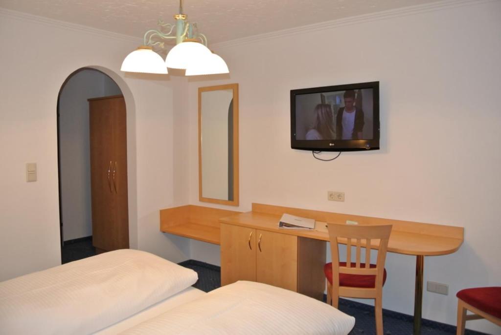 סנט מיכאל אים לונגאו Landhotel Stofflerwirt חדר תמונה