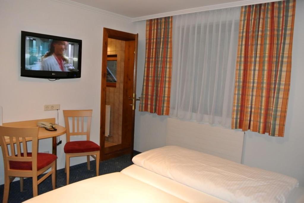 סנט מיכאל אים לונגאו Landhotel Stofflerwirt חדר תמונה