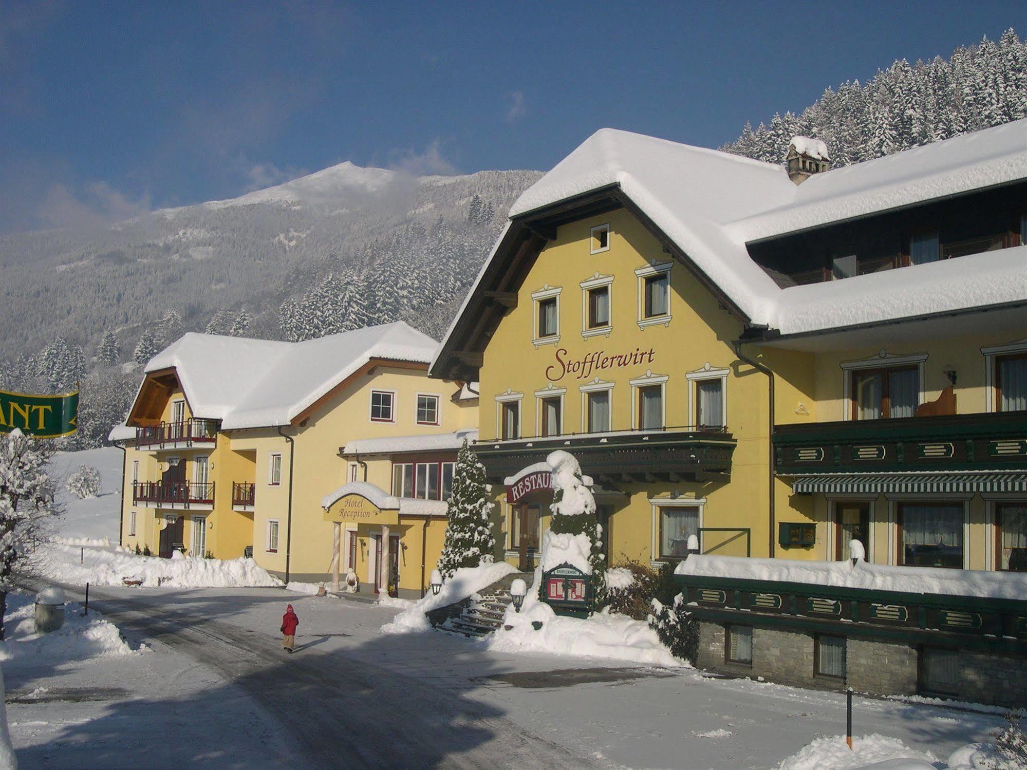 סנט מיכאל אים לונגאו Landhotel Stofflerwirt מראה חיצוני תמונה