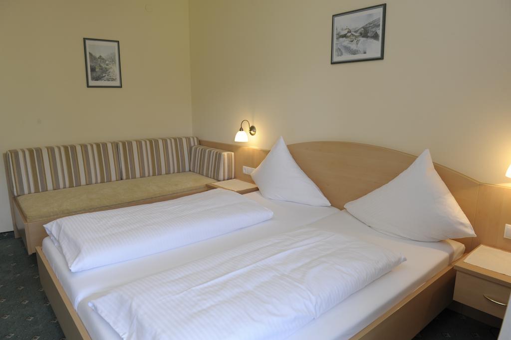 סנט מיכאל אים לונגאו Landhotel Stofflerwirt חדר תמונה